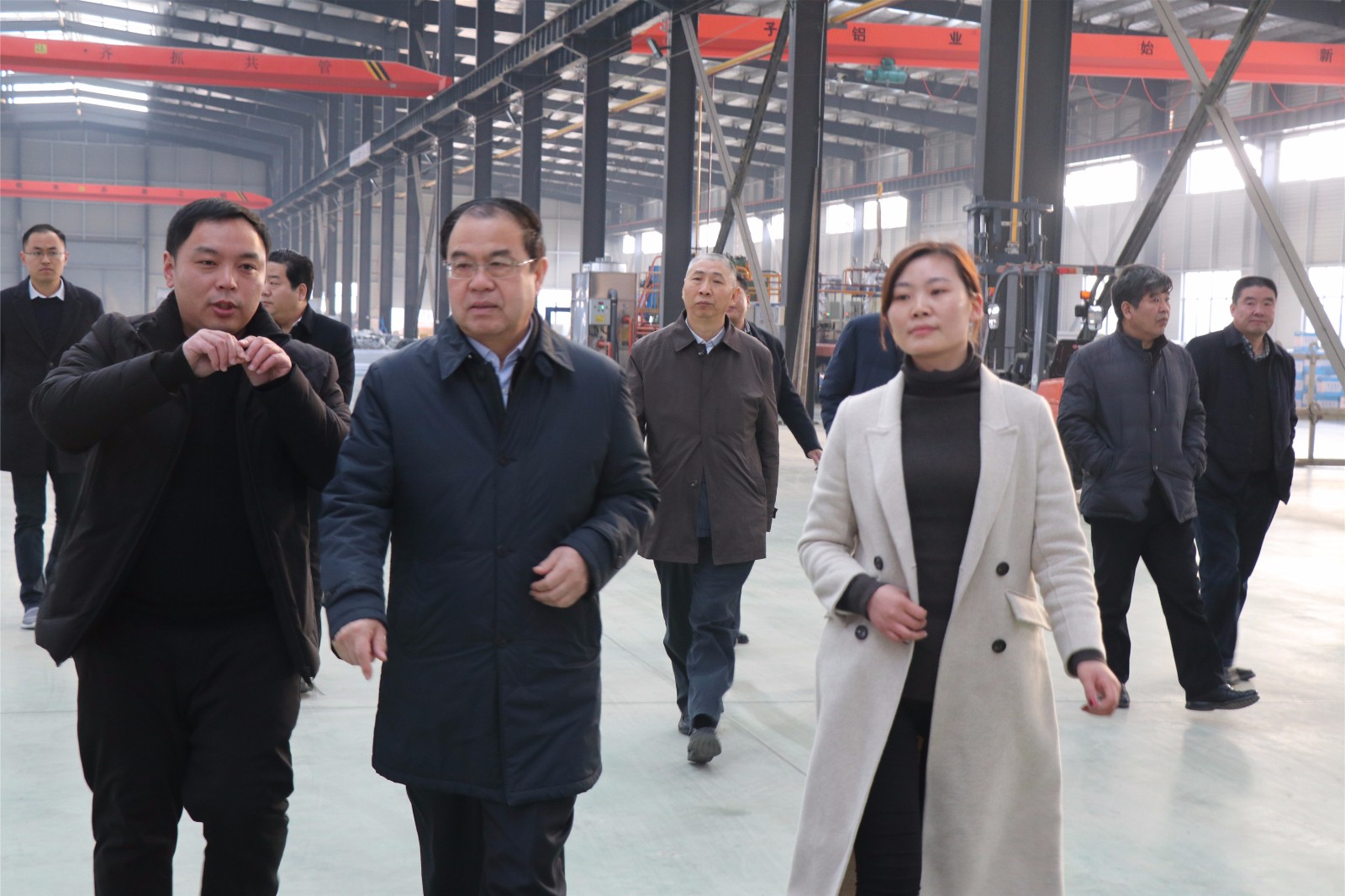 周口市人大常委會(huì)副主任劉國(guó)連、楊永志蒞臨我司指導(dǎo)工作